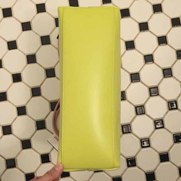 Furla, leather handbag, lime green with pink trim - Picture 8 of 11